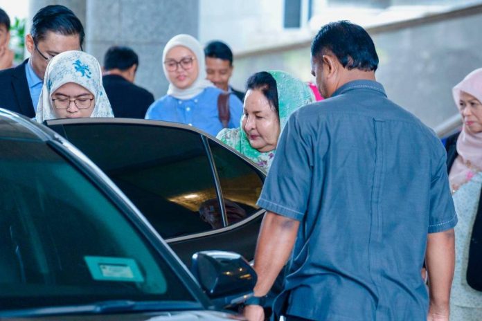 Rosmah fails in appeal to recuse judge in solar project trial Rosmah fails in appeal to recuse judge in solar project trial