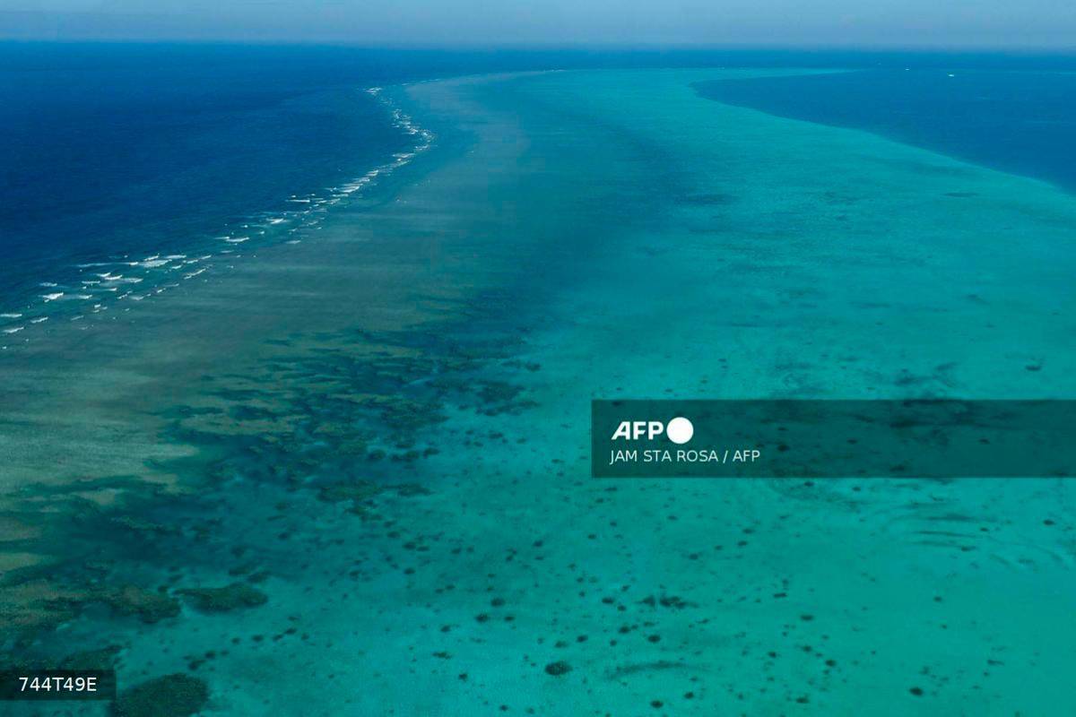 Rubio backs Philippines against 'coercive' sea nature reserve Rubio backs Philippines against 'coercive' sea nature reserve