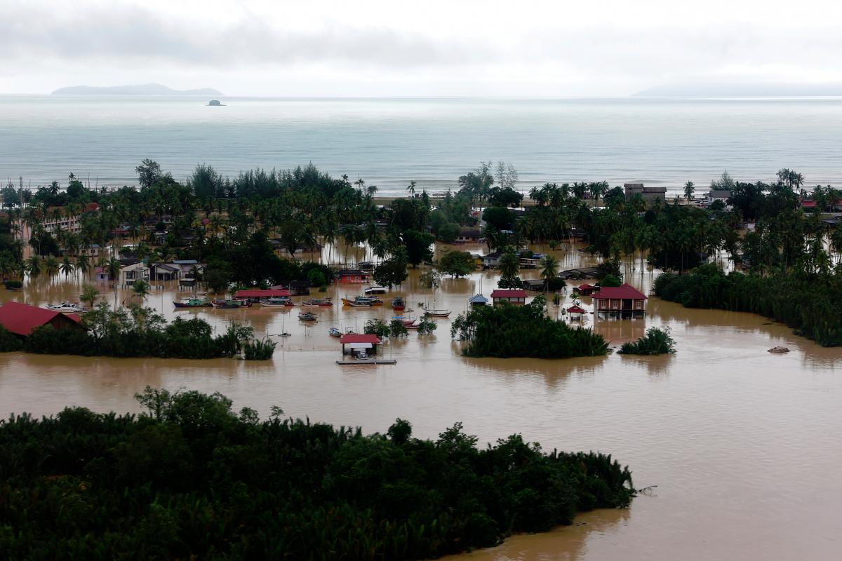 Sabah flood victims decline to 396 with relief centres in Penampang, Beaufort