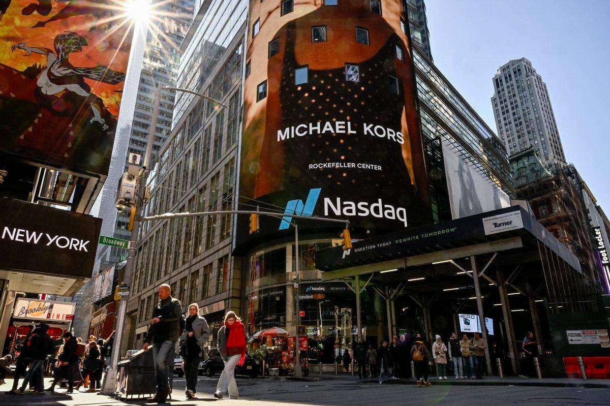 S&amp;P 500 and Nasdaq hit record highs ahead of Fed rate decision