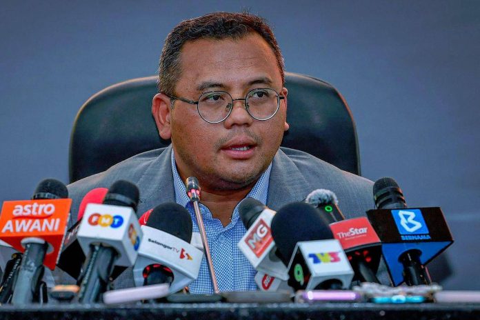 Selangor offers free flu shots for 12,500 students after Influenza A death