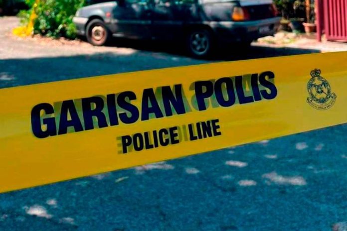 Stroke patient dies, 12 injured in ambulance-van crash in Kinabatangan