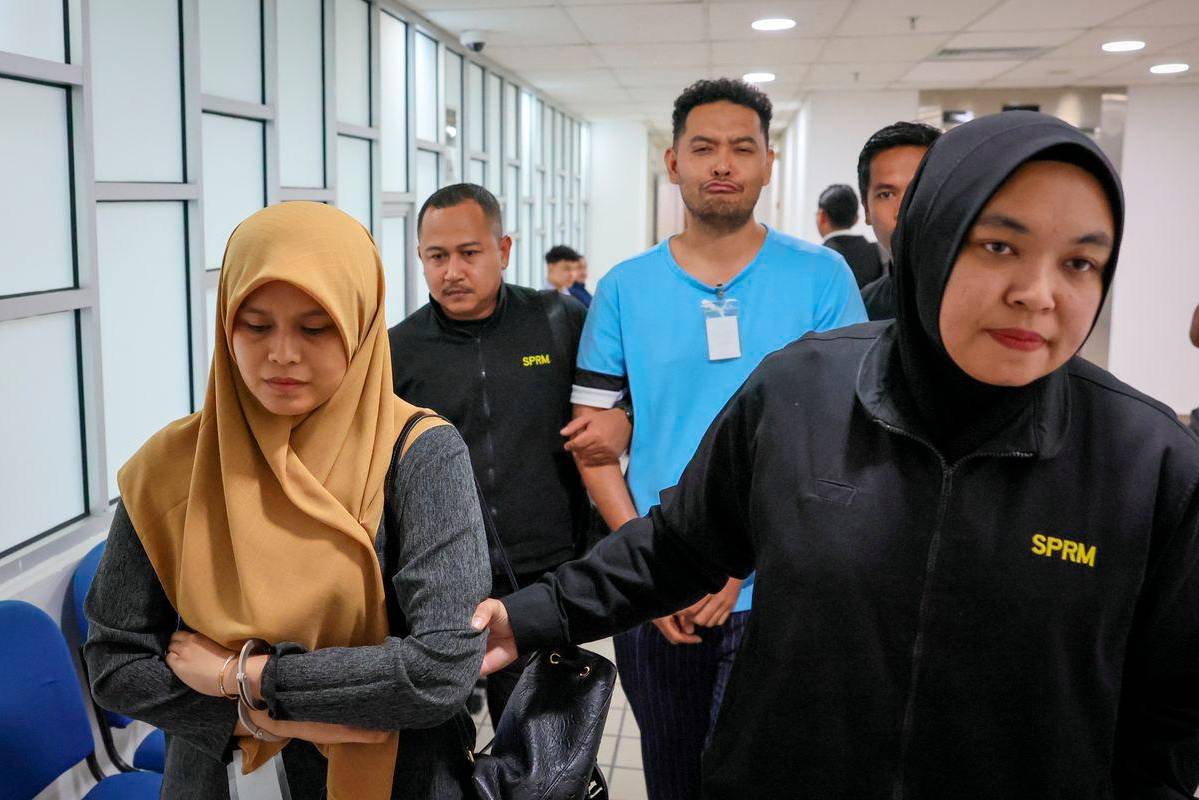 Suami isteri didakwa salah guna wang syarikat RM56,000 untuk bayar sewa rumah Suami isteri didakwa salah guna wang syarikat RM56,000 untuk bayar sewa rumah