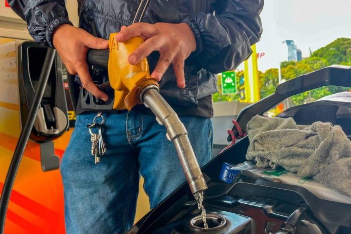 Subsidi bersasar RON95 dijangka kurangkan defisit fiskal, tambah baik pengurusan hutang negara - Pakar Ekonomi Subsidi bersasar RON95 dijangka kurangkan defisit fiskal, tambah baik pengurusan hutang negara - Pakar Ekonomi