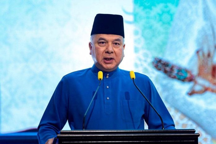 Sultan Nazrin urges Islamic finance to balance profit with moral duty