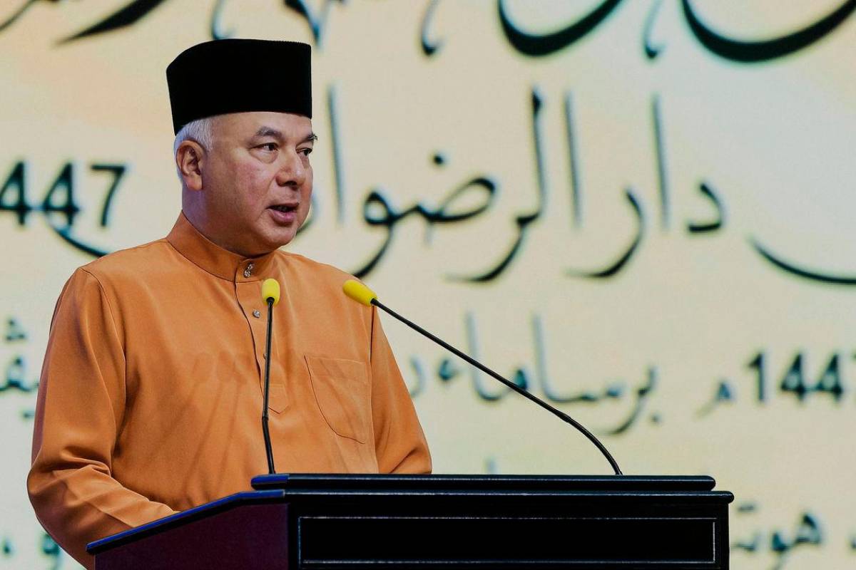 Sultan Nazrin warns against social media slander dividing ummah