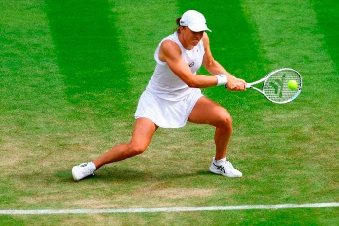 Swiatek considers skipping mandatory tournaments over packed schedule Swiatek considers skipping mandatory tournaments over packed schedule