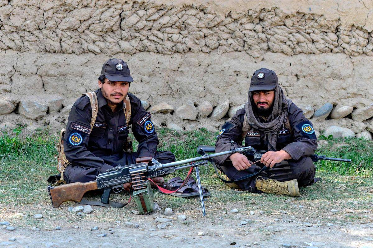 Taliban accuses Pakistan of violating Afghan airspace in border bombing