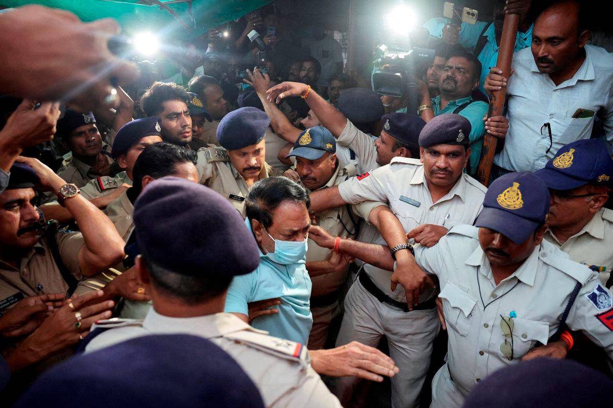 Tamil Nadu cancels licence of cough syrup-maker after child deaths Tamil Nadu cancels licence of cough syrup-maker after child deaths