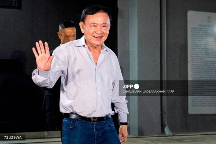 Thai ex-PM Thaksin leaves country before crucial leadership vote