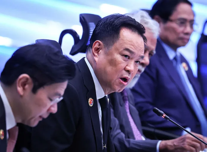 Thailand akan bertindak balas selepas Kemboja tarik balik senjata berat - Anutin Thailand akan bertindak balas selepas Kemboja tarik balik senjata berat - Anutin