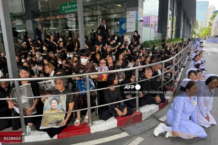 Thailand begins year-long funeral for former queen Sirikit in Bangkok