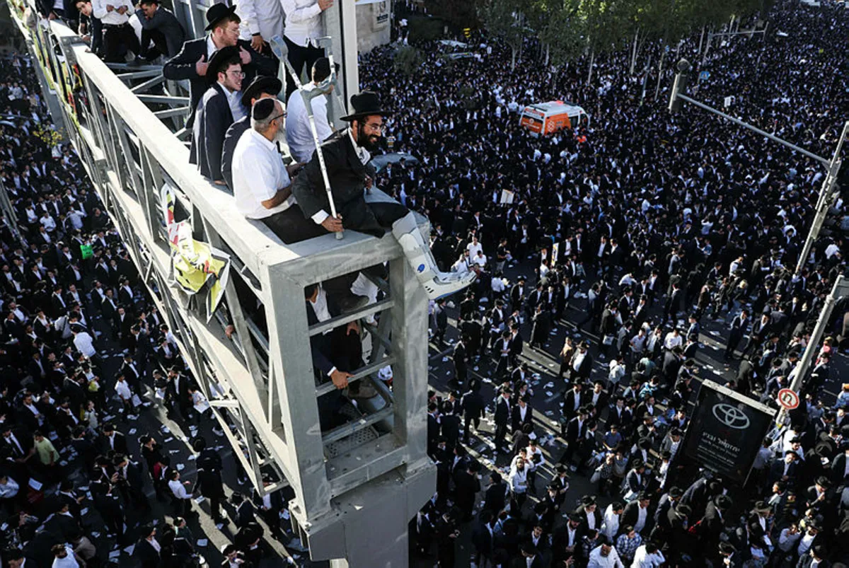 Thousands of ultra-Orthodox Jews protest Israeli military service