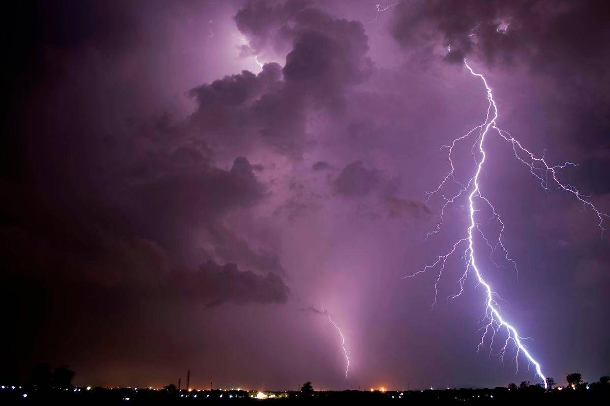 Thunderstorm warning issued for Kuala Lumpur and six states until 3 pm Thunderstorm warning issued for Kuala Lumpur and six states until 3 pm