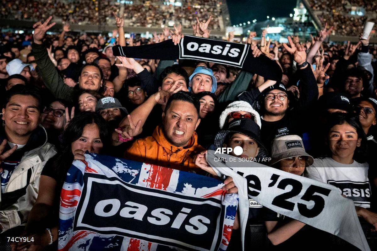 Ticketmaster agrees to clearer pricing after Oasis tour probe by UK watchdog
