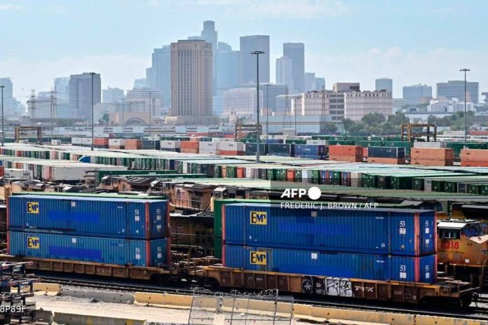 Trump plans substantial semiconductor tariffs amid US tech rivalry