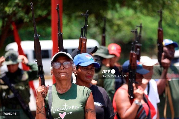 Trump warns Venezuela of incalculable price over migrant returns