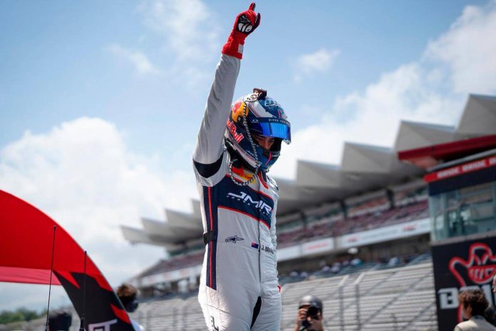 Tunku Abdul Rahman raih naib juara GT World Challenge Asia 2025 Tunku Abdul Rahman raih naib juara GT World Challenge Asia 2025