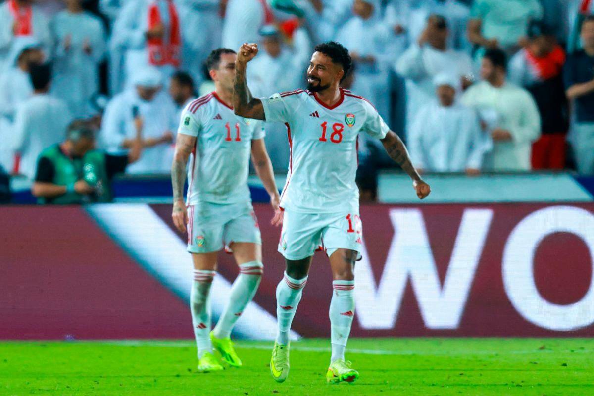 UAE beat Oman 2-1 to close in on World Cup qualification UAE beat Oman 2-1 to close in on World Cup qualification