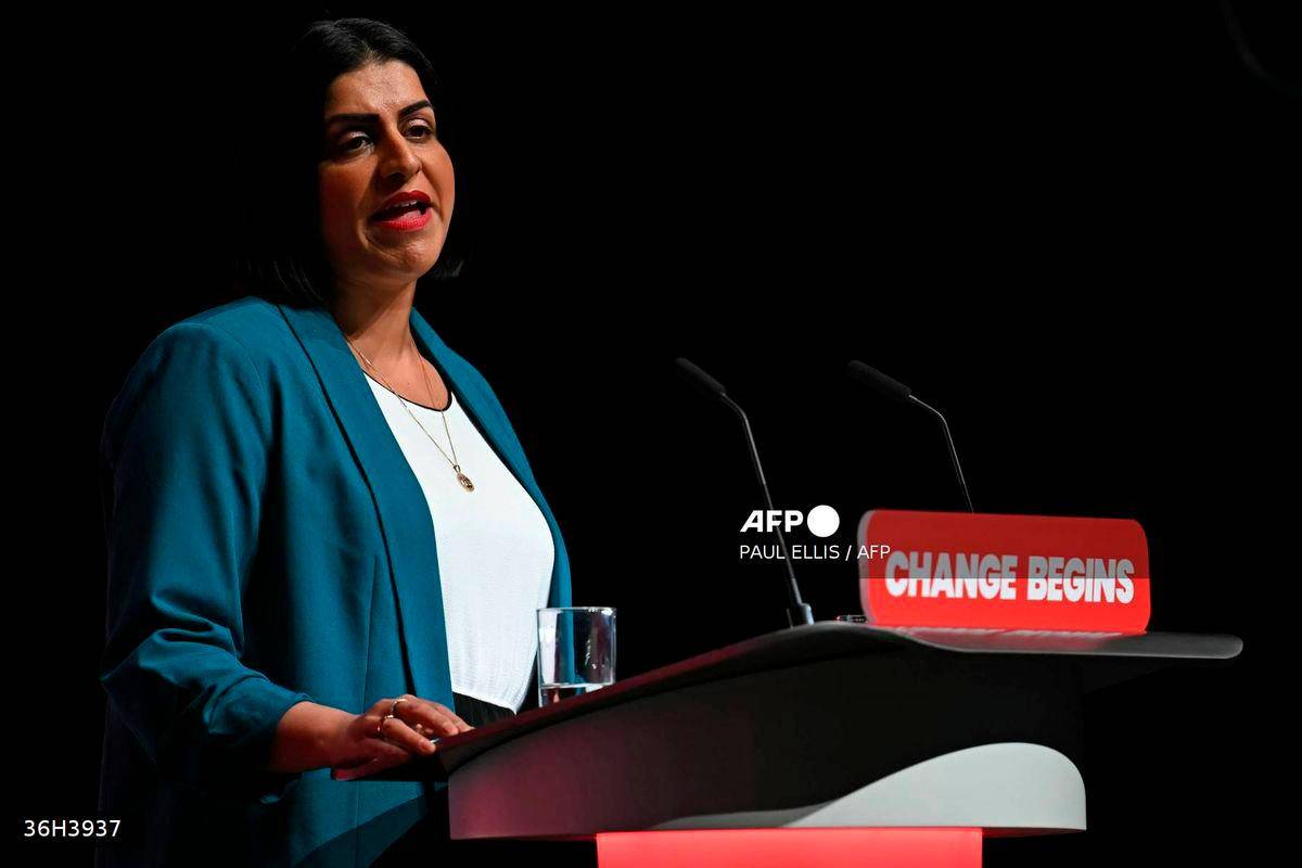UK plans tougher settlement rules requiring work and community service UK plans tougher settlement rules requiring work and community service