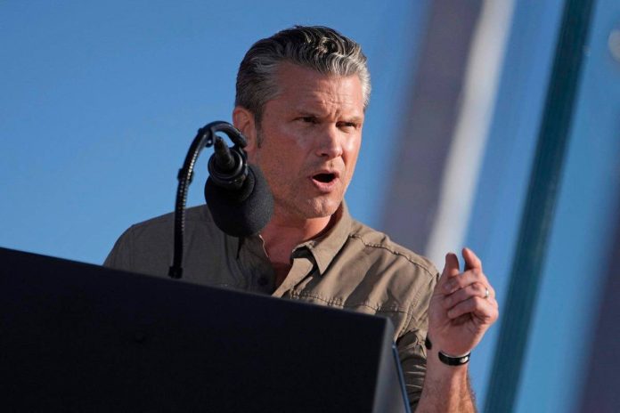 US strikes Colombian rebel boat and ends aid as Trump imposes tariffs US strikes Colombian rebel boat and ends aid as Trump imposes tariffs