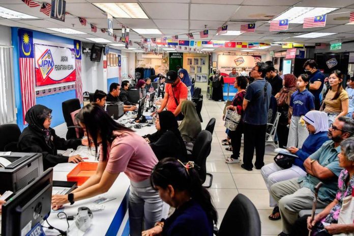 UTC NRD counters offer weekend MyKad renewals for damaged chips