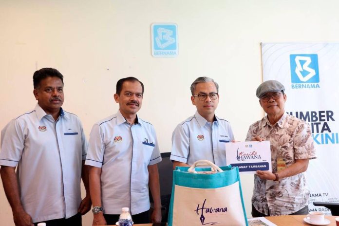 Veteran journalist receives aid from Kasih@HAWANA Fund after Sabah landslide