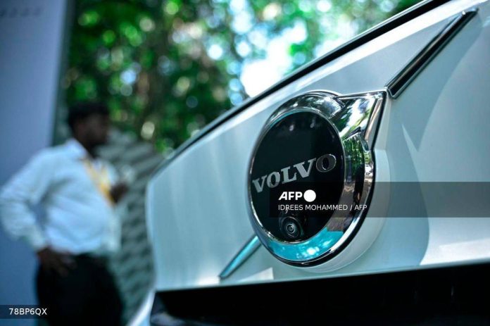 Volvo Group profit drops 25% amid US market uncertainty Volvo Group profit drops 25% amid US market uncertainty