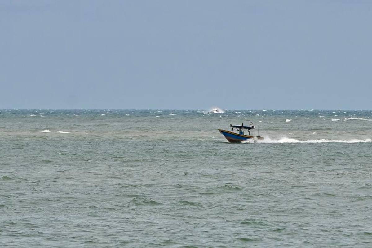 Wife remains hopeful for husband feared drowned in Tumpat fishing trip
