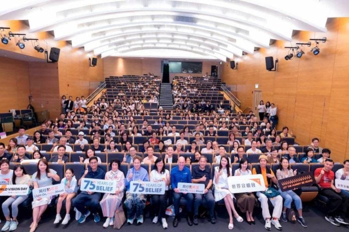 World Vision marks its 75th anniversary with World Vision Day , sharing the achievements of its global poverty alleviation efforts and expressing gratitude to its partners for walking alongside