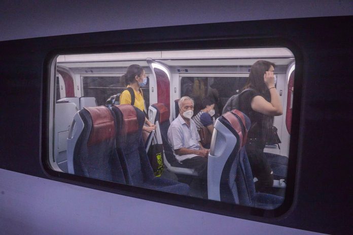 Thailand lancar tambang kereta api elektrik 20 Baht mulai 1 Okt