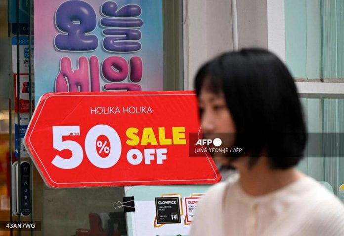 South Korea online shopping rises 7.3% in July to record high