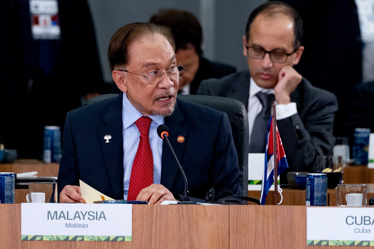 Malaysia affirms independent economic policy amid Trump tariff threat