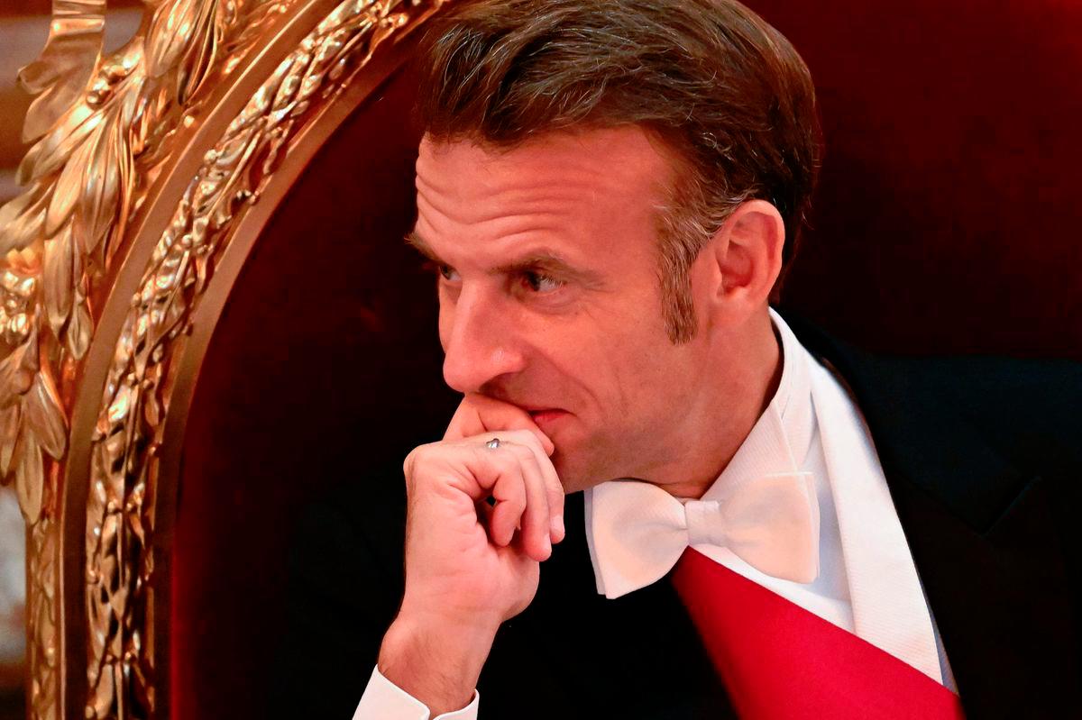 UK and France to coordinate nuclear deterrents against Europe threats UK and France to coordinate nuclear deterrents against Europe threats
