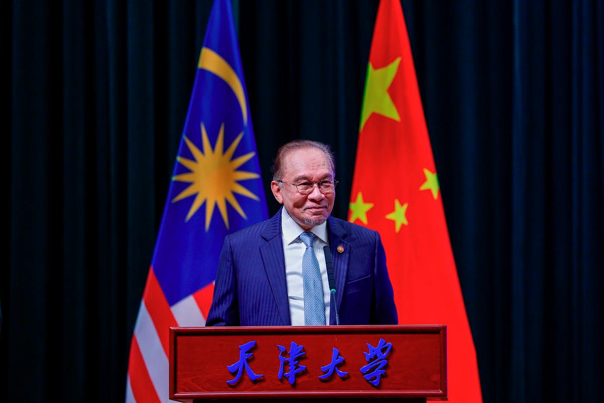 Malaysia explores new semiconductor markets with China and Japan