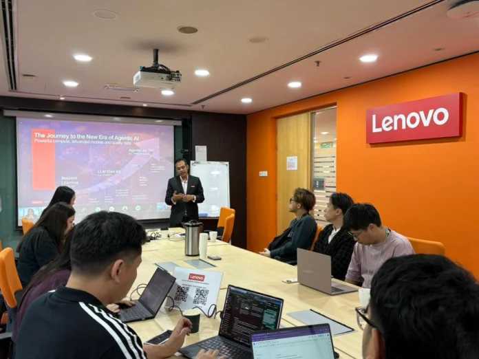 Debdut presenting on Enterprise And Agentic AI Applications.