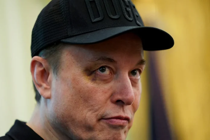 Elon Musk mungkin tinggalkan Tesla jika pakej gaji US$1 trilion ditolak