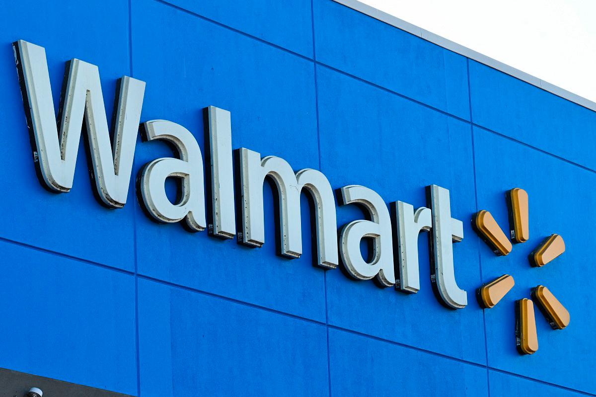 11 injured in random stabbing at Michigan Walmart store
