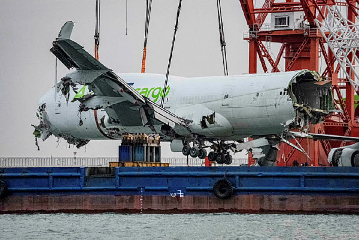 Hong Kong runway reopens after fatal cargo plane crash kills two