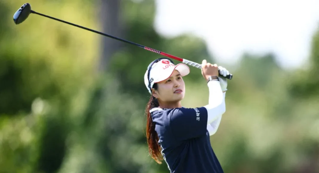 Hye-Jin Choi leads Maybank Championship 2025 with bogey-free 64