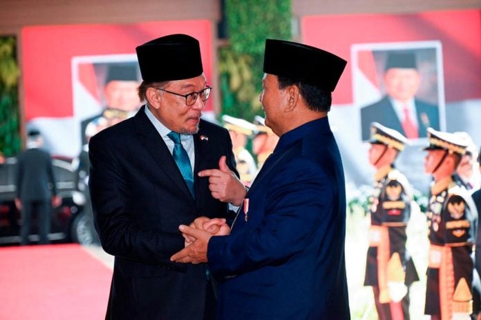 PM Anwar tiba di Jakarta untuk rundingan tahunan dengan Prabowo