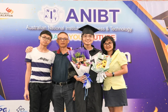 image-leong-s-family Since ANIBT Malaysia’s establishment in 2019, over 300 Malaysian students have graduated and continued their studies in Australia through the programme.