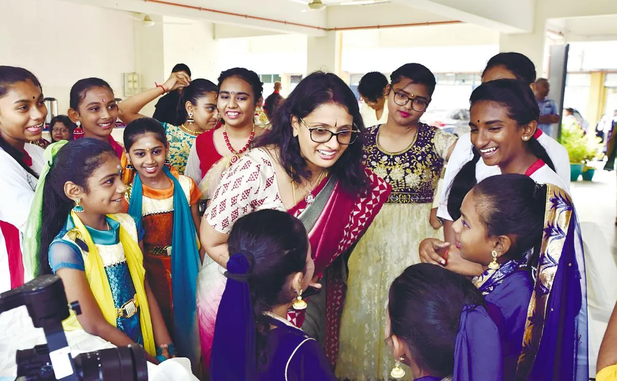 Empowering young girls to become leaders Empowering young girls to become leaders