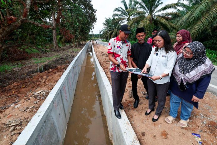 Longkang konkrit siap dibina atasi banjir di Kampung Melayu Bukit Batu