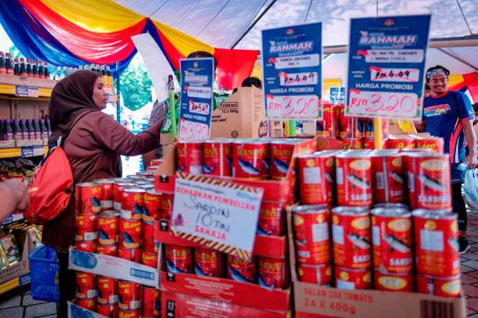 More Malaysians to benefit from Rahmah Sales with RM300m boost