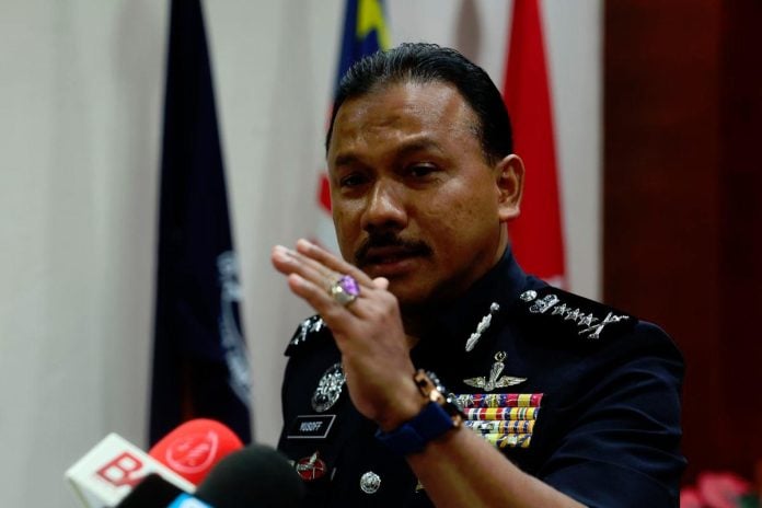 Polis serbu perjumpaan gay di Kelantan berasaskan risikan