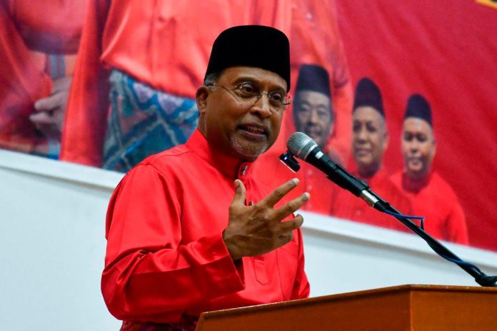 KPT pantau lima pelajar Malaysia di Iran - Zambry