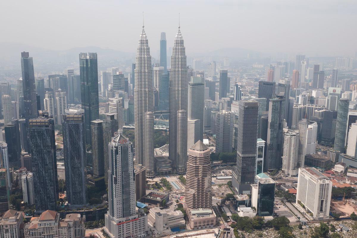 Malaysia’s GFCF surges 12% to RM352.3 bln in 2024, led by services Malaysia’s GFCF surges 12% to RM352.3 bln in 2024, led by services