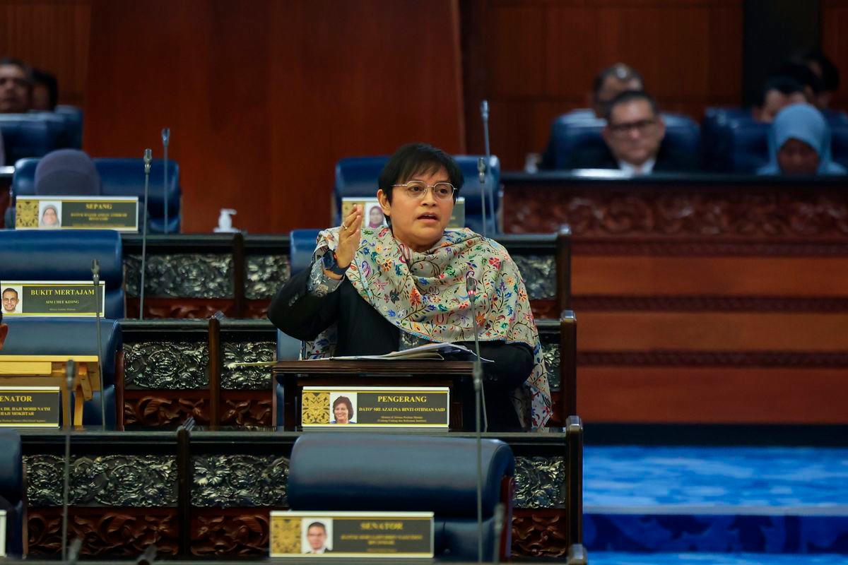 Whistleblowers must report to agencies first, not media - Azalina Whistleblowers must report to agencies first, not media - Azalina