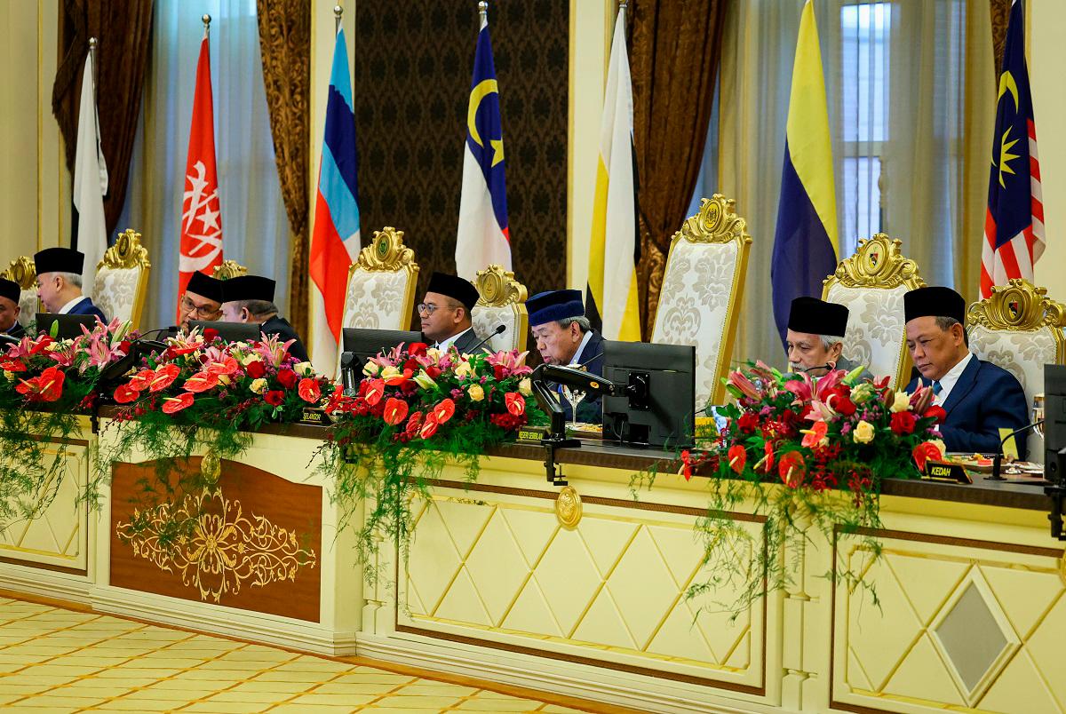 Selangor Sultan chairs 269th Meeting of Conference of Rulers